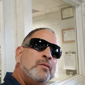 Meet your Posher, Todd